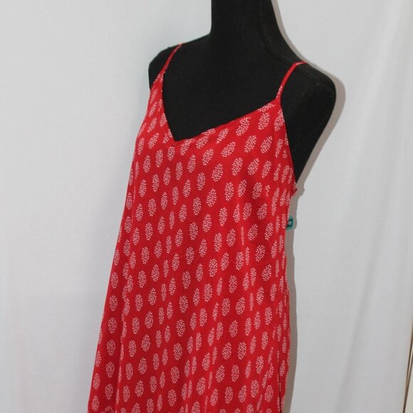 Old Navy Red and White Pattern Strappy Sun Dress with Ruffle Hem - Picture 5 of 15